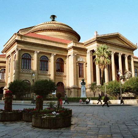 Garibaldi Rooms 29 - Piazza Marina A Palermo - In Pieno Centro. Exteriör bild