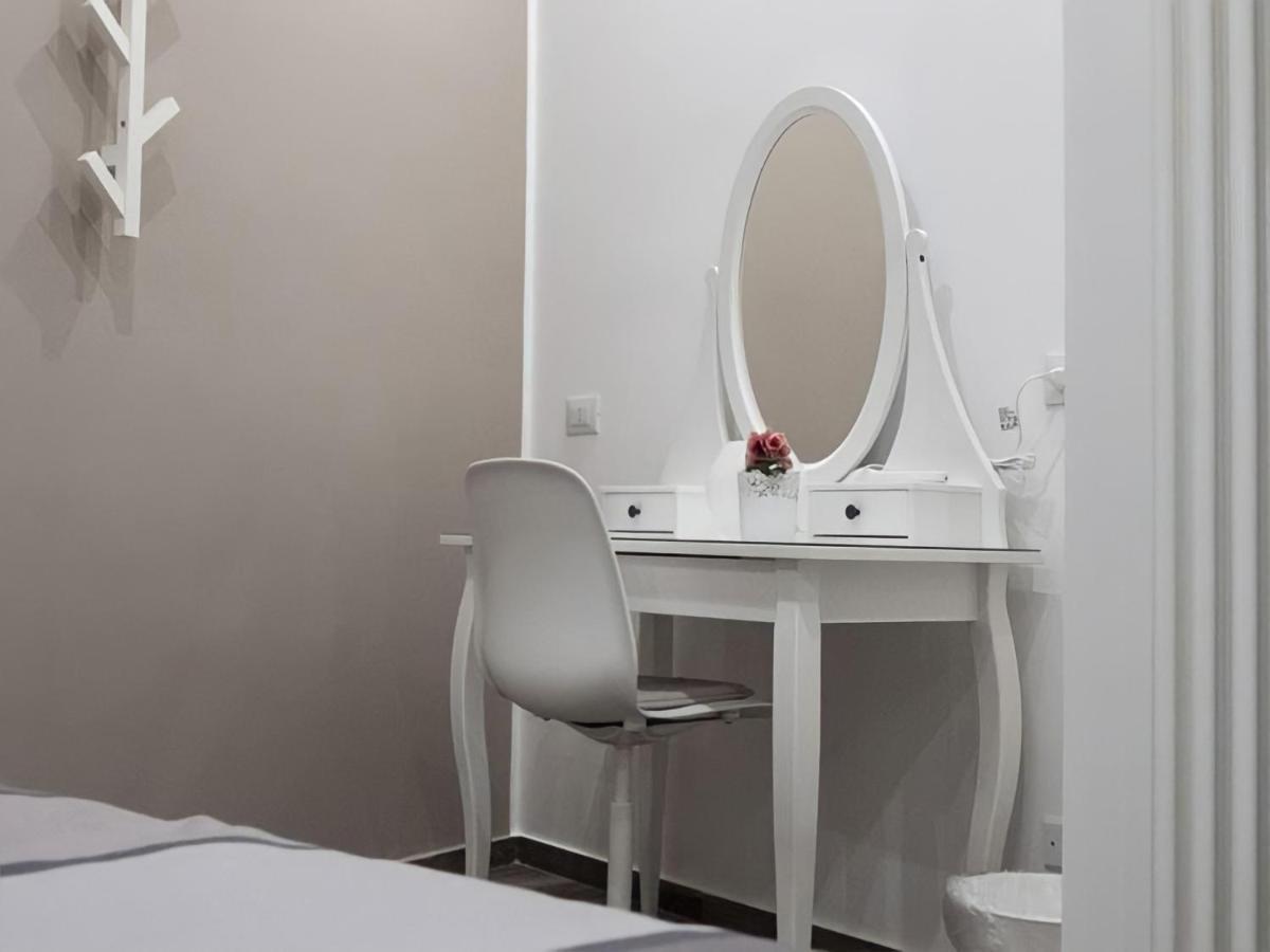 Garibaldi Rooms 29 - Piazza Marina A Palermo - In Pieno Centro. Exteriör bild