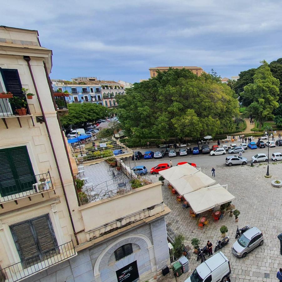 Garibaldi Rooms 29 - Piazza Marina A Palermo - In Pieno Centro. Exteriör bild