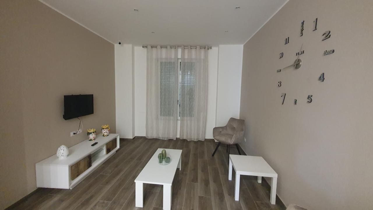 Garibaldi Rooms 29 - Piazza Marina A Palermo - In Pieno Centro. Exteriör bild